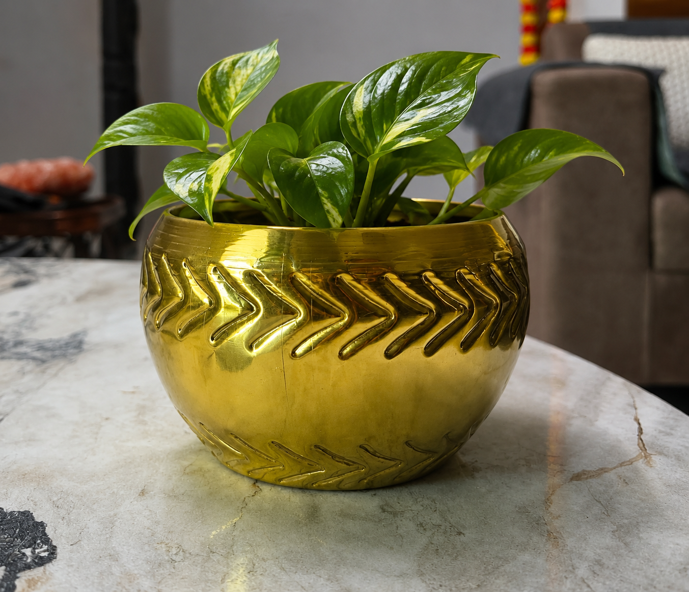 Gold Finish Metal Pot 4"